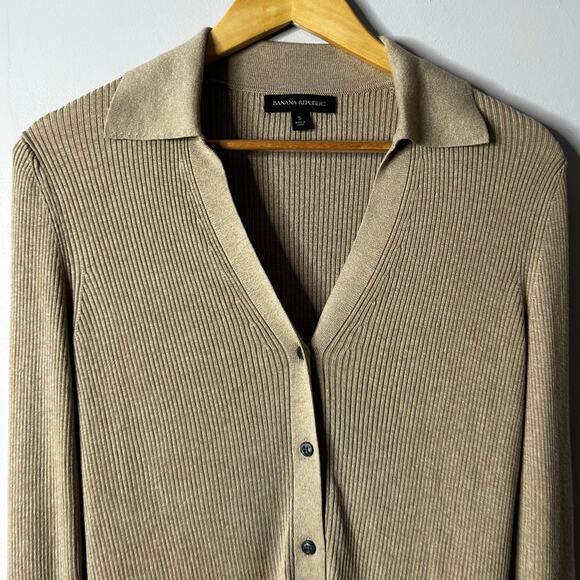 Banana Republic Silk Cashmere Ribbed Button Front Polo Women’s Small Minimalist - Picture 3 of 7